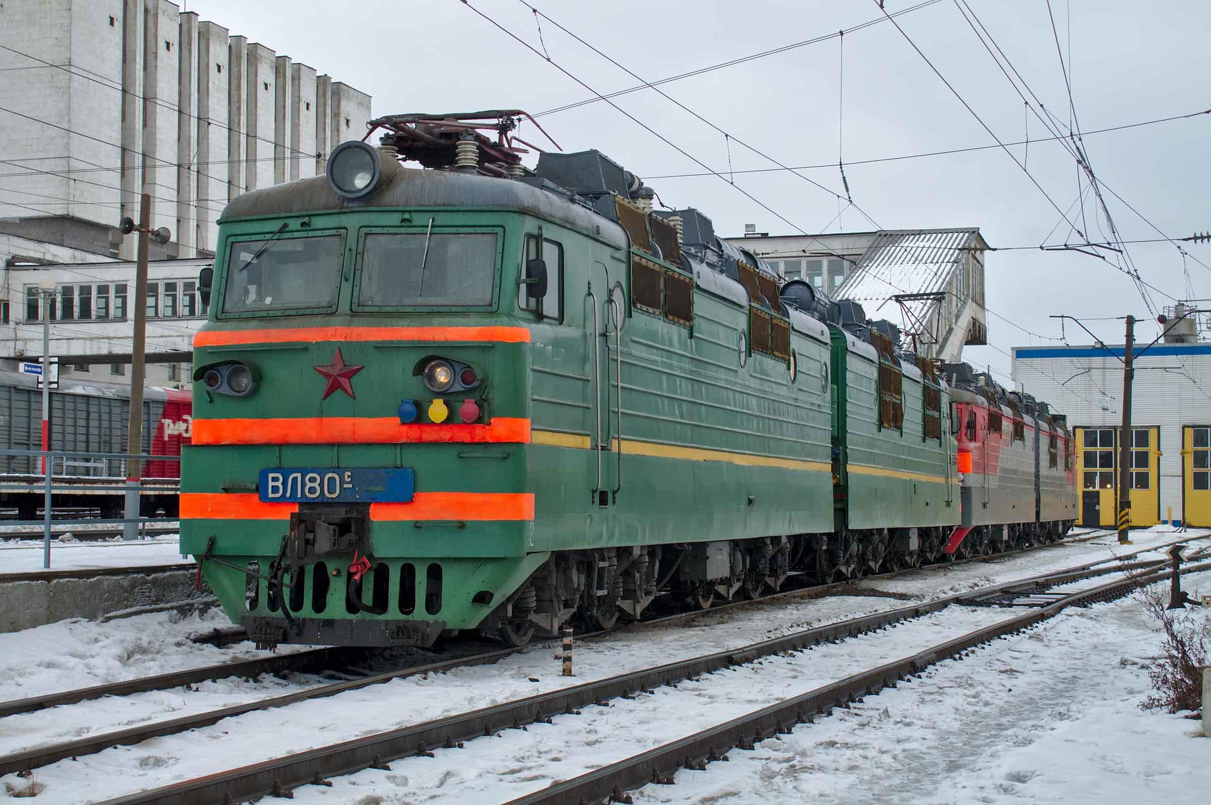 Сколько стоит грузовой поезд